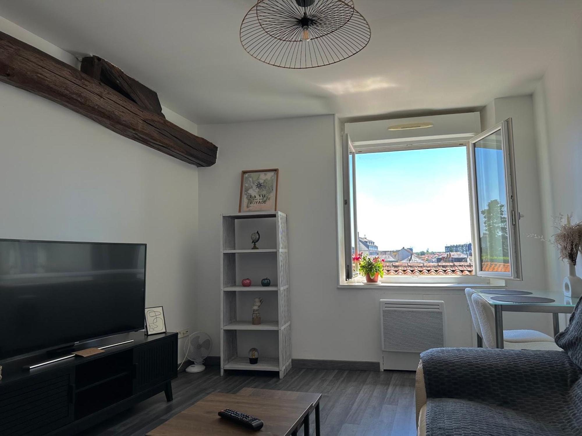 Appartement Cosy En Centre Ville Шоле Экстерьер фото